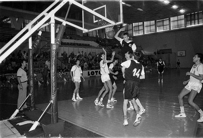 minerva_1988_industrie_c6r16_008