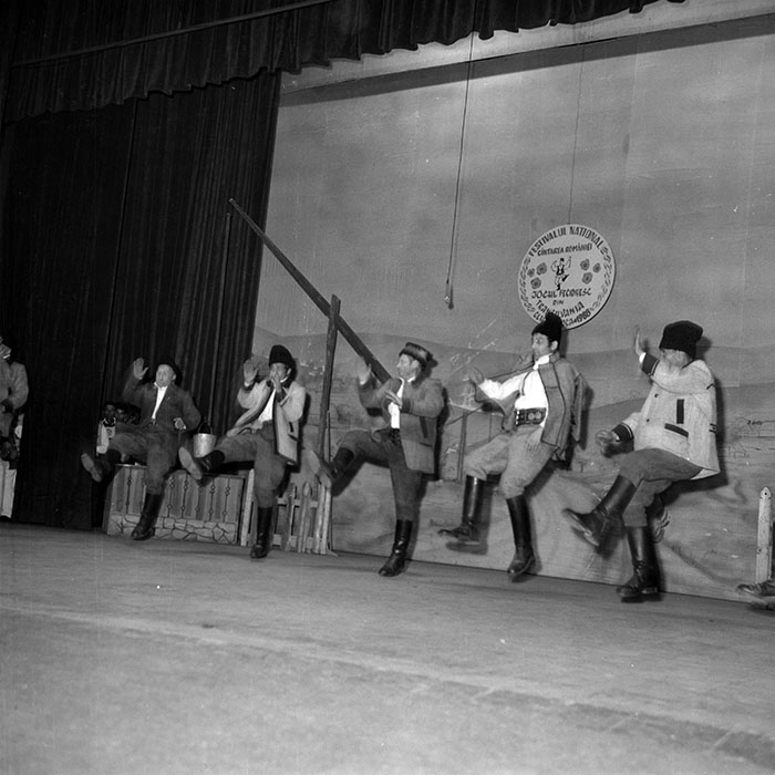 minerva_1988_invatamant_cultura_arta_diverse_c5r2_039