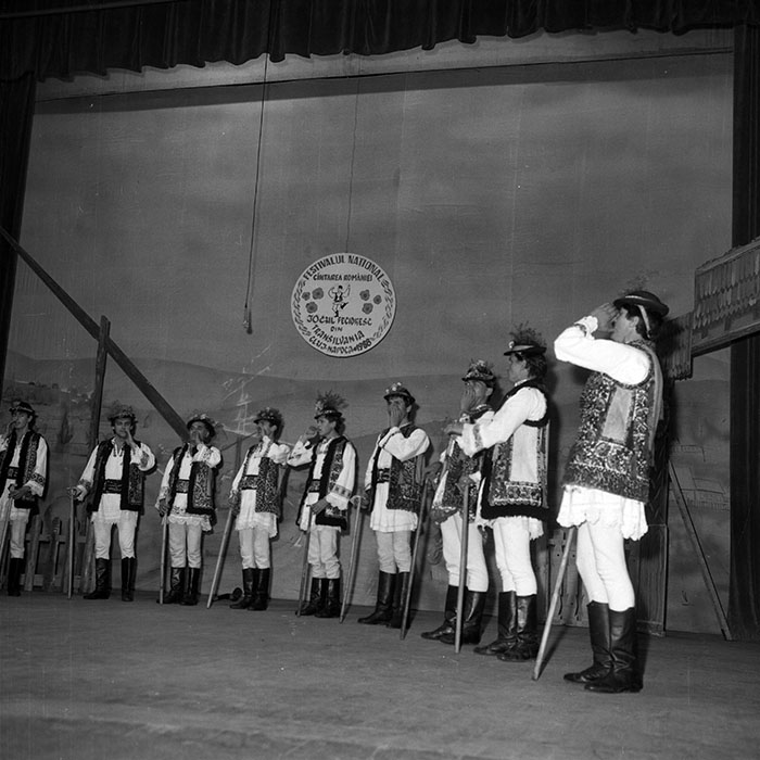 minerva_1988_invatamant_cultura_arta_diverse_c5r2_040