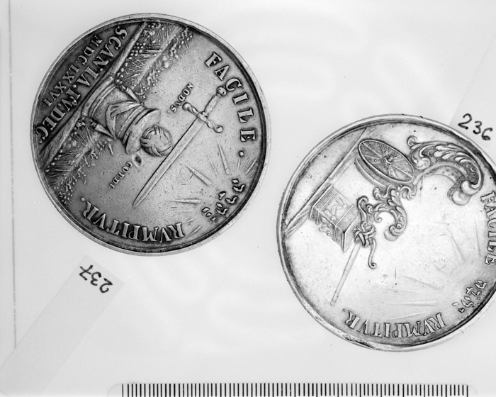 minerva_deak_f_c17-031