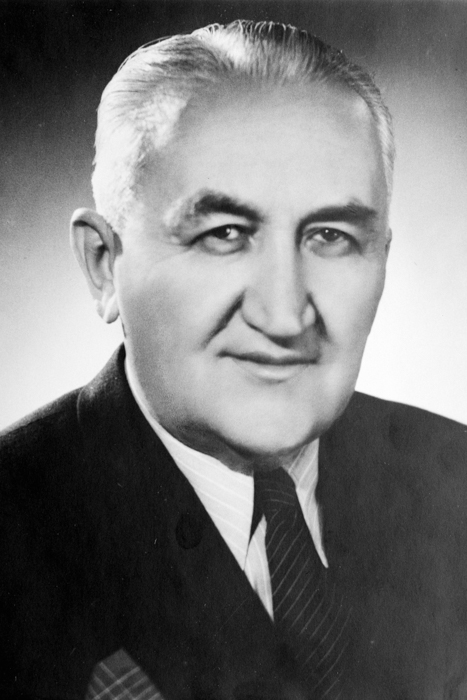 minerva_deak_f_c18-010