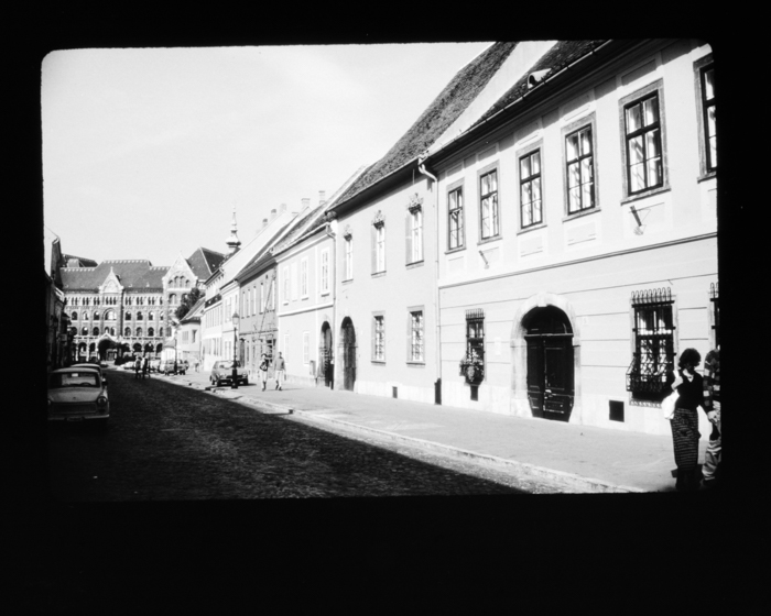 minerva_deak_f_c18-077