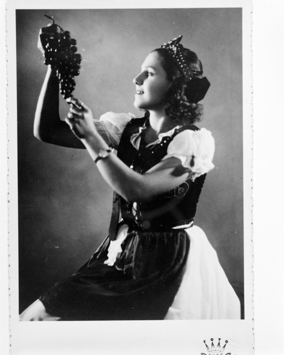 minerva_deak_f_c19-051