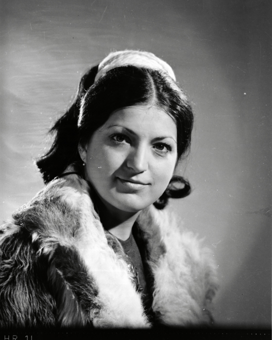 minerva_deak_f_c19-052