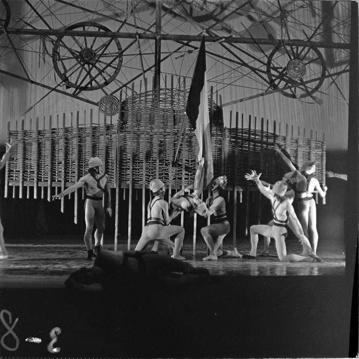 minerva_deak_f_c1_680_9-007