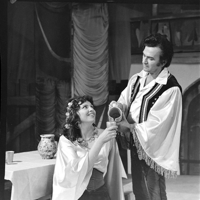 minerva_deak_f_c1_opera maghiara_iubire ciganeasca-029