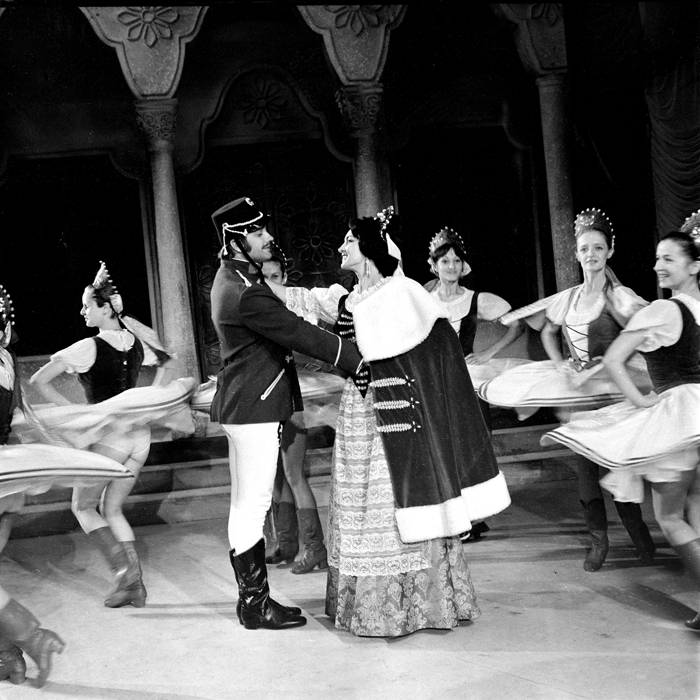 minerva_deak_f_c1_opera maghiara_iubire ciganeasca-040