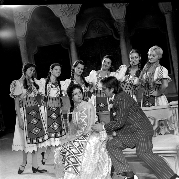 minerva_deak_f_c1_opera maghiara_iubire ciganeasca-043