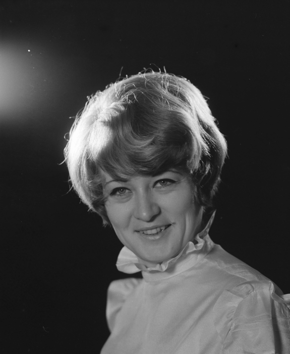 minerva_deak_f_c22_portret-054