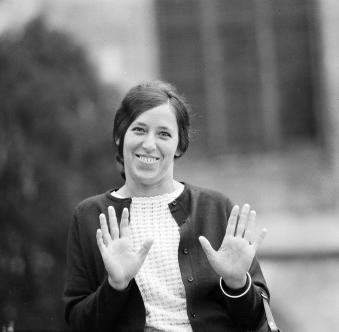 minerva_deak_f_c22_portret_Doina_Hordovan-001