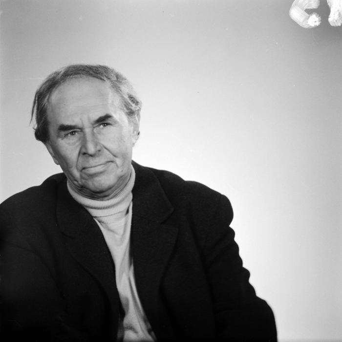 minerva_deak_f_c22_portret_Flora_Jeno-002