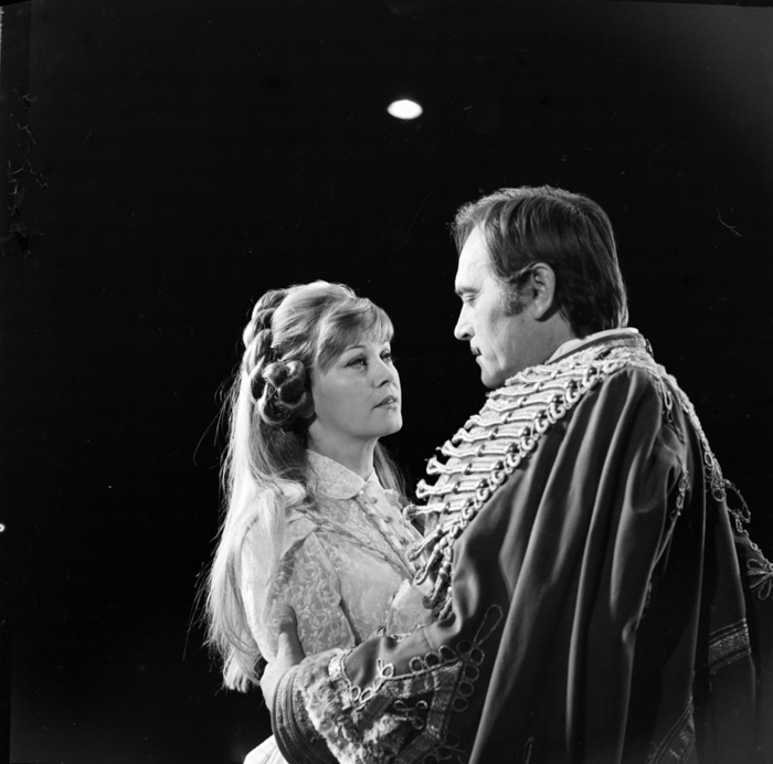 minerva_deak_f_c22_portrete_necunoscute-080