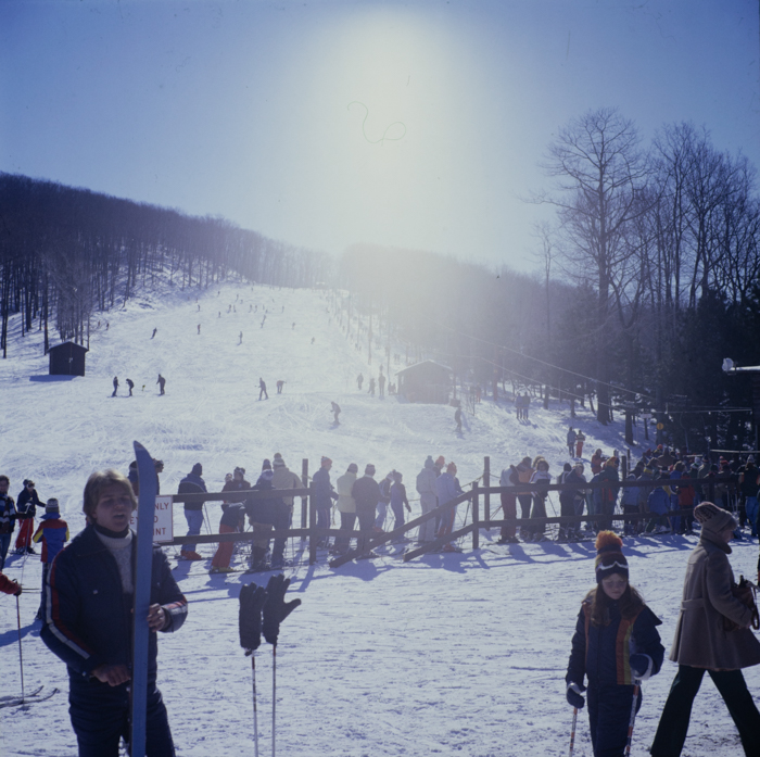 minerva_deak_f_c3_s2_26_1980_II_7_lakes-001