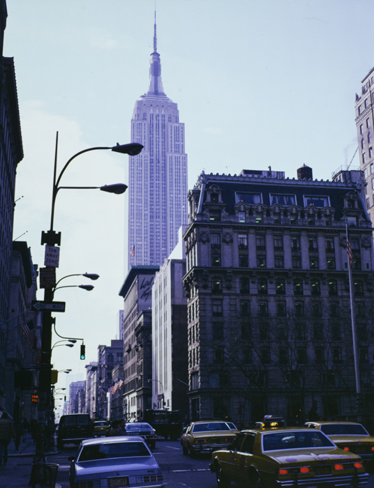 minerva_deak_f_c3_s2_33_1982_II_manhattan-007