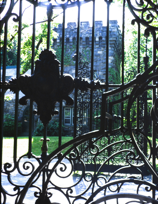 minerva_deak_f_c3_s2_45_1983_jul_port_washington-009