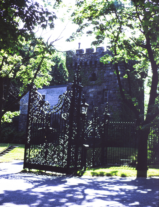 minerva_deak_f_c3_s2_46_1983_jul_port_washington-012