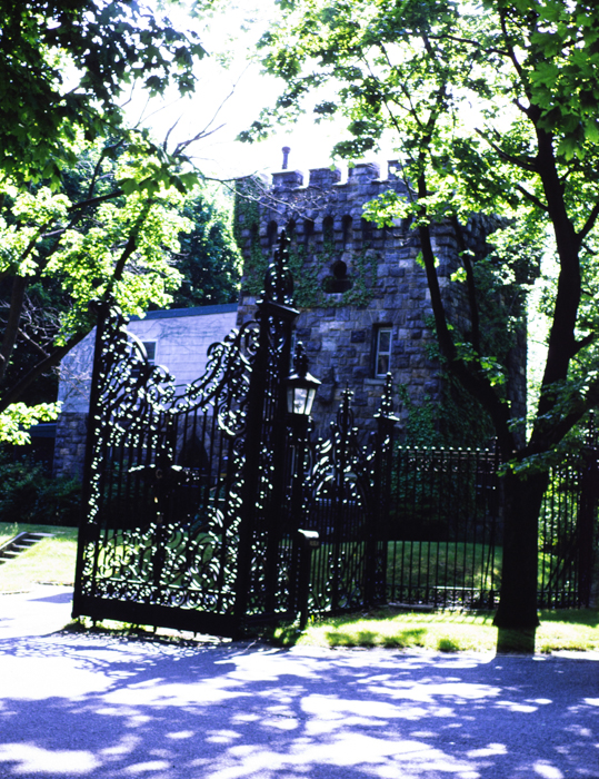 minerva_deak_f_c3_s2_46_1983_jul_port_washington-014