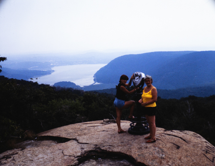 minerva_deak_f_c3_s2_48_1983_aug_bert_mt-002