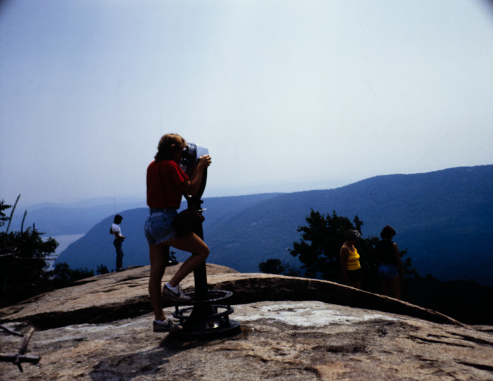 minerva_deak_f_c3_s2_48_1983_aug_bert_mt-005