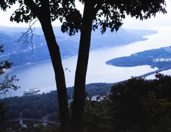 minerva_deak_f_c3_s2_48_1983_aug_bert_mt-010