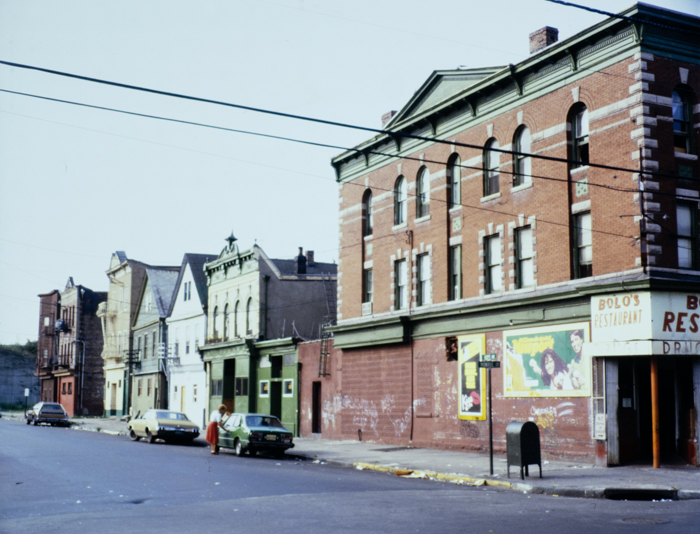 minerva_deak_f_c3_s2_49_1983_aug_freeport-003