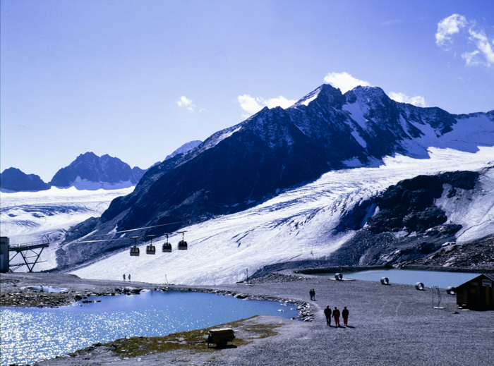 minerva_deak_f_c3_s3_70-011