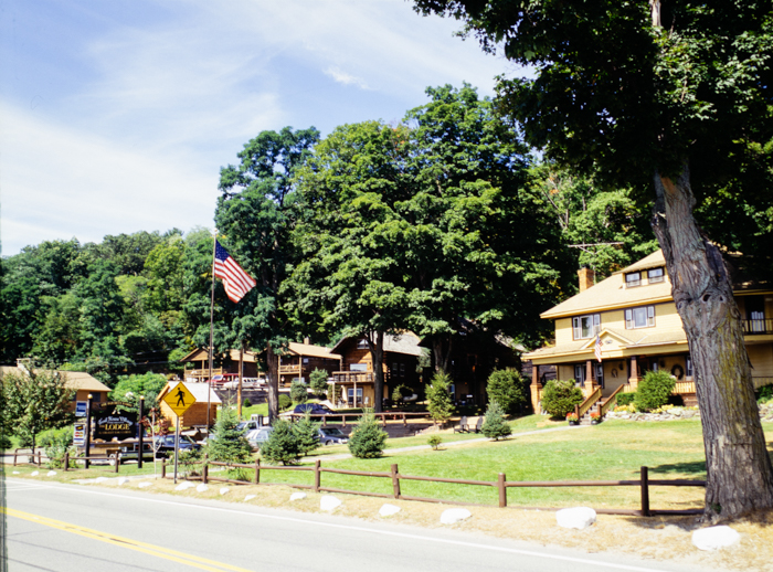 minerva_deak_f_c3_s3_91_1993_lake_george-007