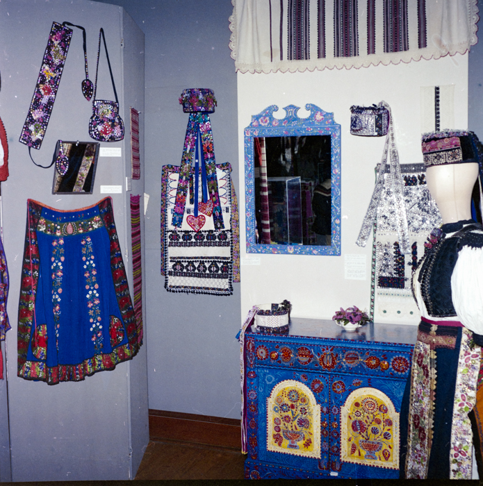 minerva_deak_f_c5_s1_205_kiallitas_1984_februar-003