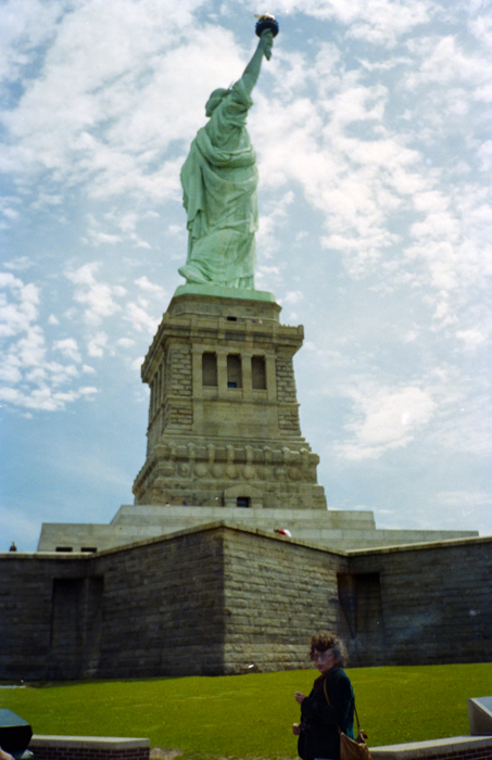 minerva_deak_f_c5_s2_243_zsofi_manhattan_1988-021