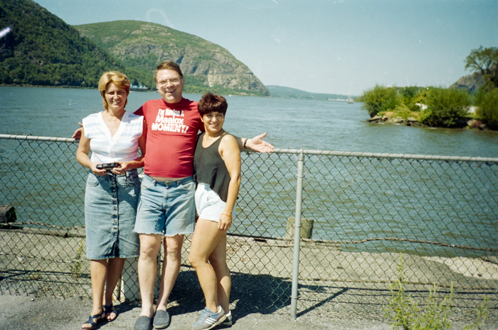 minerva_deak_f_c6_s1_288_kiallitasaim_coldspring_terasz_1989-010