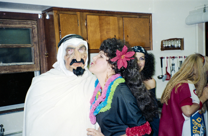 minerva_deak_f_c6_s2_296_halloween_party_1990-022