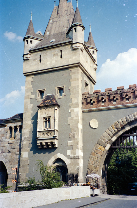 minerva_deak_f_c6_s2_317_leves_lacieknal_pesten_1991-002