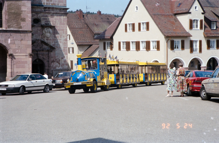 minerva_deak_f_c6_s3_324_maludi_filmje_1992-002