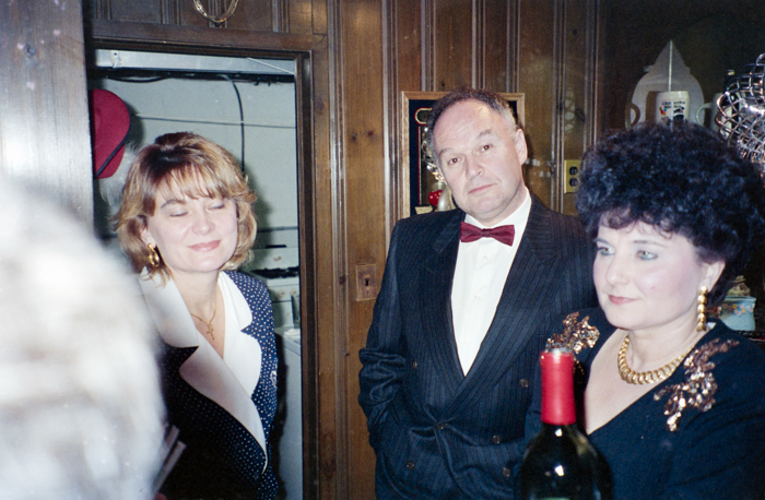 minerva_deak_f_c6_s3_330_monica_party_1991-017