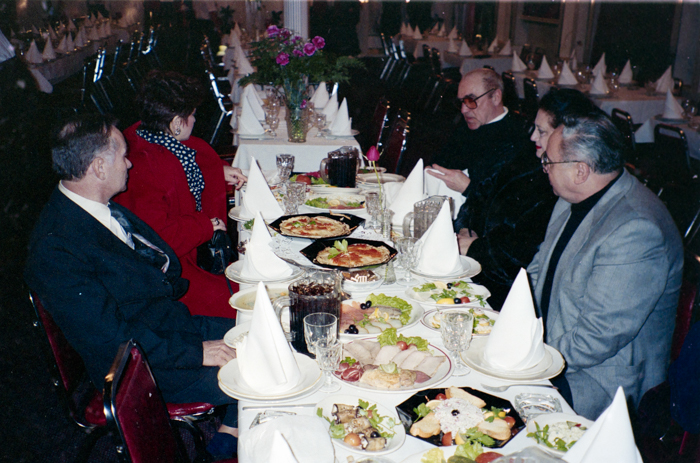 minerva_deak_f_c6_s3_331_orosz_vendeglo_331-002