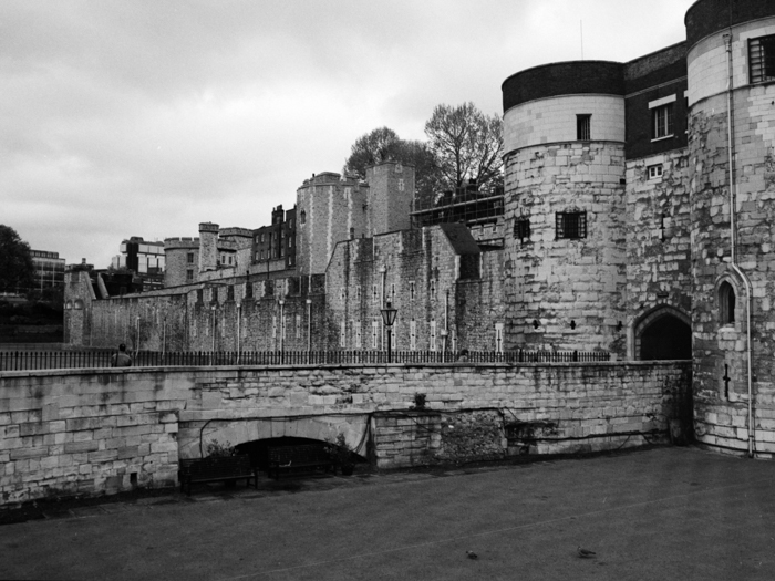 minerva_deak_f_c8_s1_003_1996_london-013