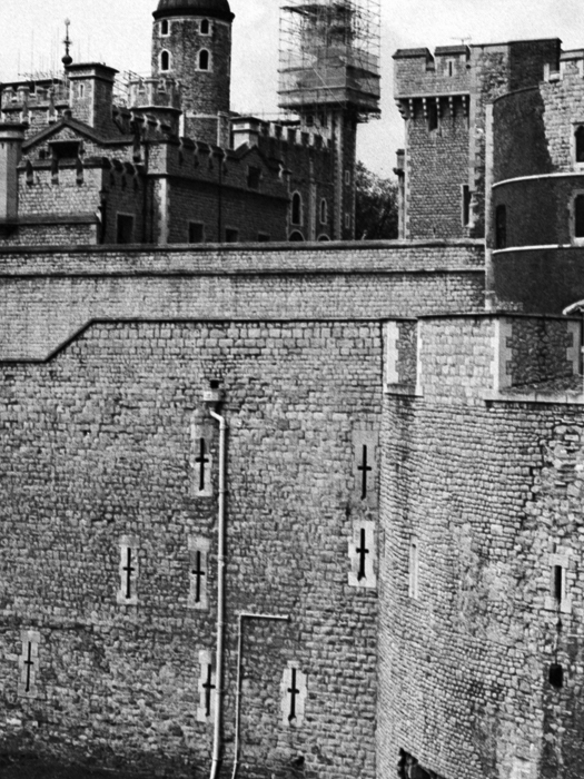 minerva_deak_f_c8_s1_004_1996_london-005