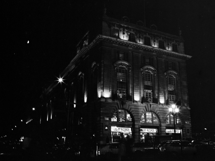 minerva_deak_f_c8_s1_006_1996_london-011