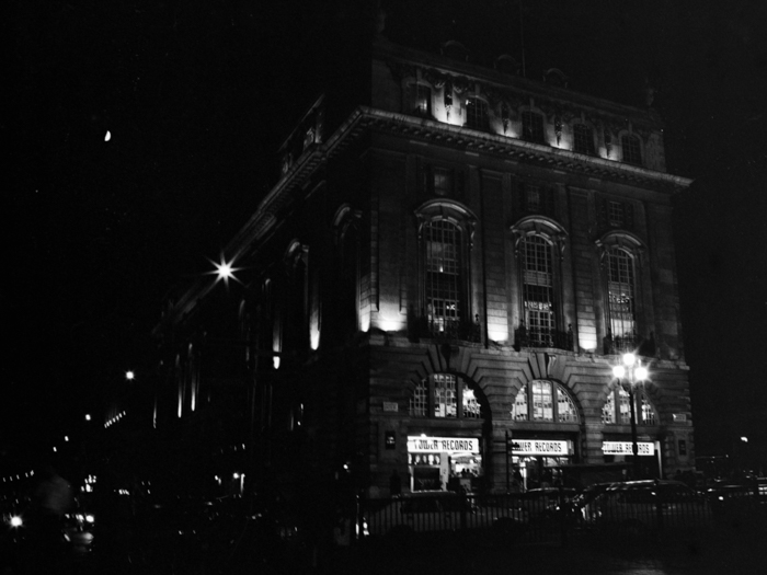 minerva_deak_f_c8_s1_006_1996_london-012