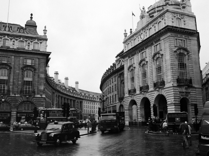 minerva_deak_f_c8_s1_007_1996_london-009