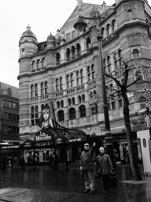 minerva_deak_f_c8_s1_007_1996_london-020