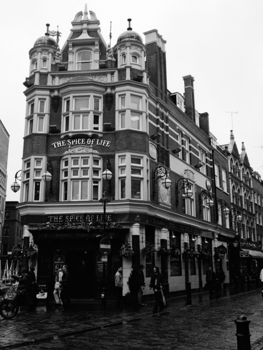 minerva_deak_f_c8_s1_007_1996_london-022