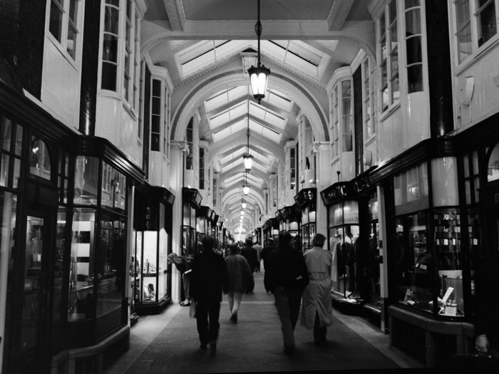 minerva_deak_f_c8_s1_007_1996_london-028