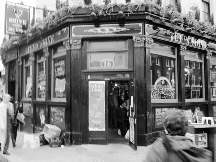 minerva_deak_f_c8_s1_008_1996_london-030