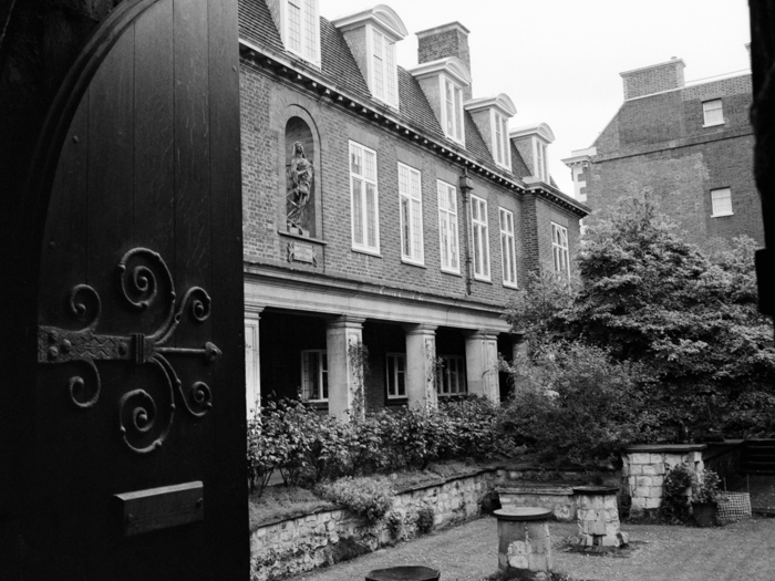 minerva_deak_f_c8_s1_008_1996_london-045