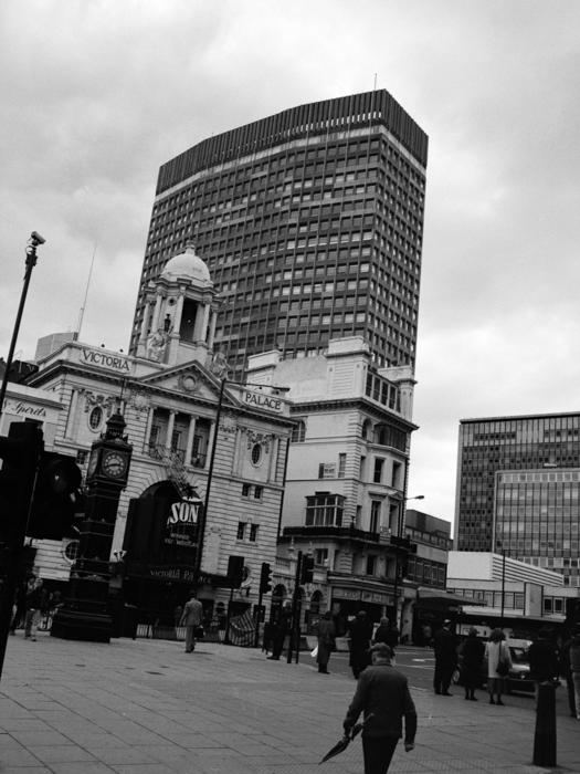 minerva_deak_f_c8_s1_010_1996_london-004