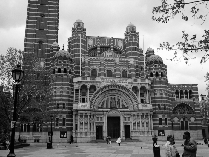 minerva_deak_f_c8_s1_010_1996_london-010