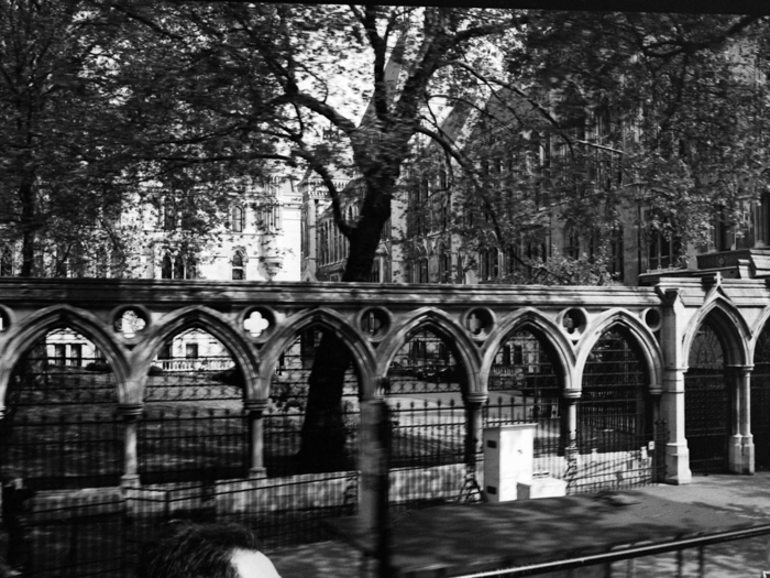 minerva_deak_f_c8_s1_011_1996_london-009