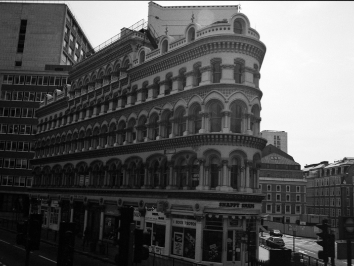 minerva_deak_f_c8_s1_011_1996_london-022