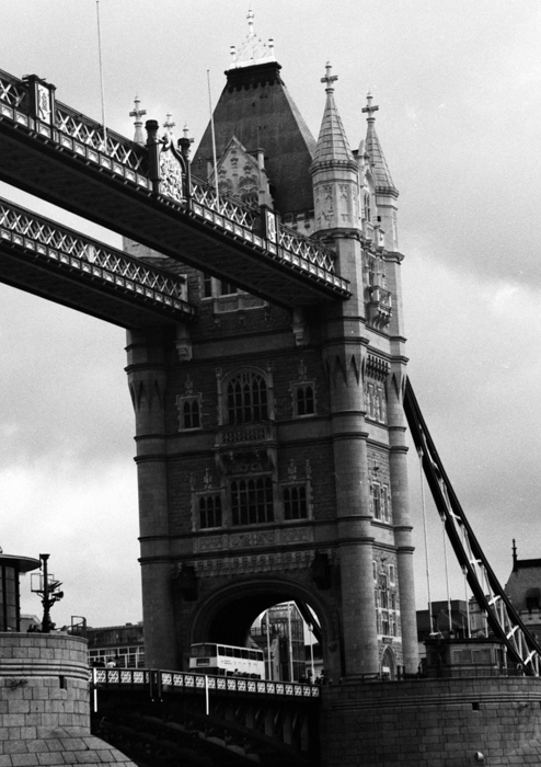 minerva_deak_f_c8_s1_012_1996_london-021